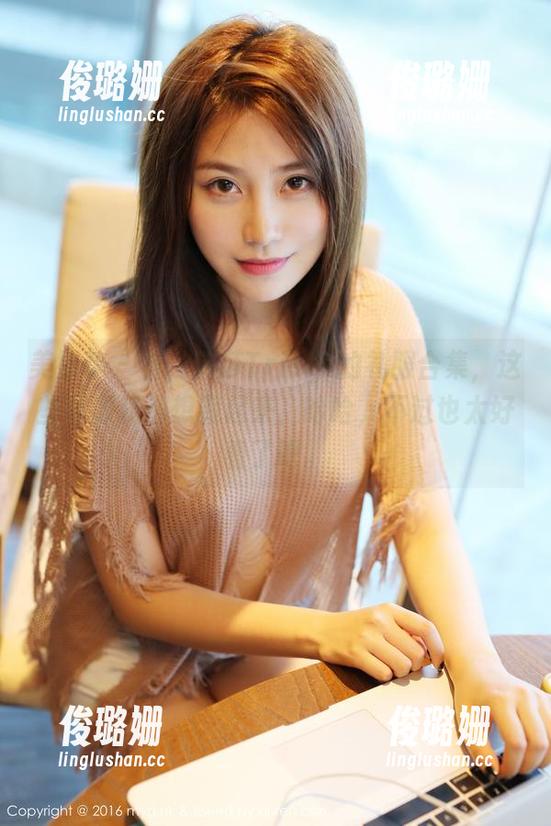 美媛馆 - 看，瑞莎Trista的礼服合集，这些资源我都想藏起来，哈哈，不过也太好看了吧。