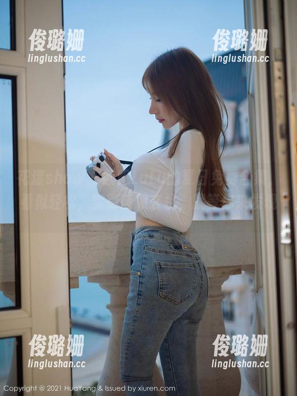 花漾show - 欧阳LuLu的夏日免费合集，看似轻松，实则暗藏玄机，就等你来发现。