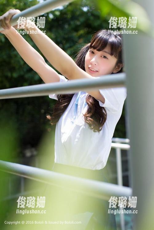 菠萝社 - 制服全集——就像打开了一扇窗，夏美酱的每一面都让我心神荡漾。