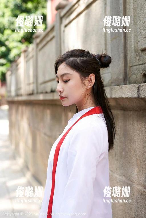 蜜桃社 - 天台日常：铃木的绝美作品，让我想一秒不停留下