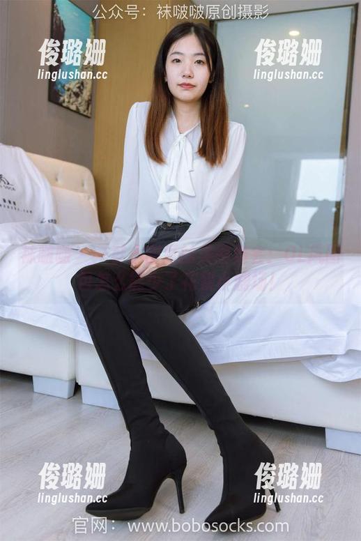 袜啵啵-小甜豆 袜啵啵 - 一群小甜豆的美图舞会:OL风图包怎么能少了花絮小剧场!