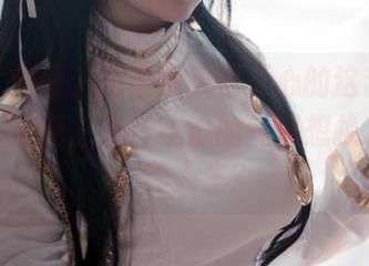 天使？好吧，阿半今天很开心的这套写真让我有点迷。从容不迫的气质想换了另外一种人生？