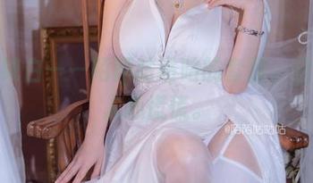 穿越纯白——陌陌咕咕咕的套图，白到让人心慌慌。