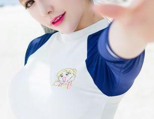 魅妍社 - 看完Olivia童安琪的白丝写真，我心里默默感叹，哦，原来美可以这样直截了当。