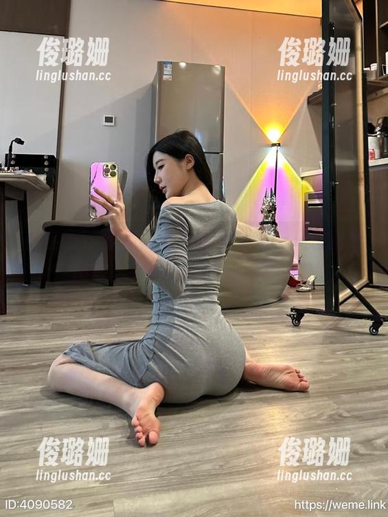 微密圈 - 从男友视角看黎允熙——这图库精选，我的心，被她俘获了！